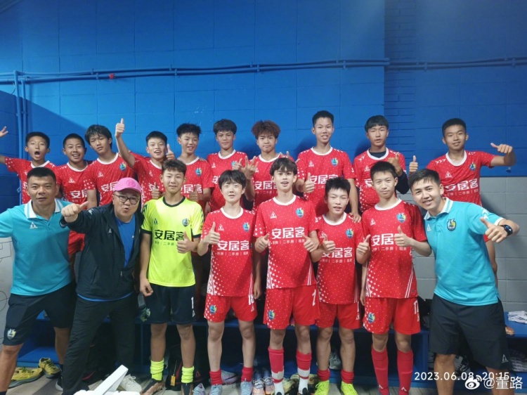 董路：本輪聯(lián)賽9名留洋足球小將中有8人出場，其中7人首發(fā)